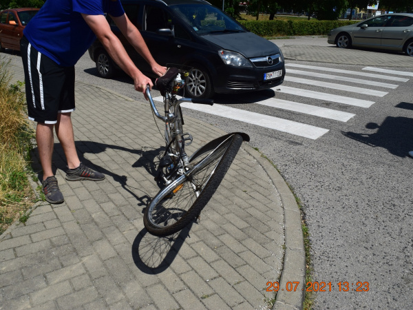 Zdemolovaný bicykel po nehode | Zdroj: FB Polícia SR - Trnavský kraj