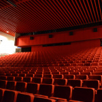 Sála divadla v krásnej červenej farbe | Foto: KP 