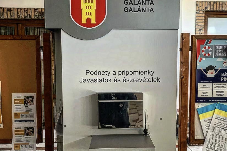 Schránka na podnety. | Mgr. Peter Kolek - primátor mesta Galanta