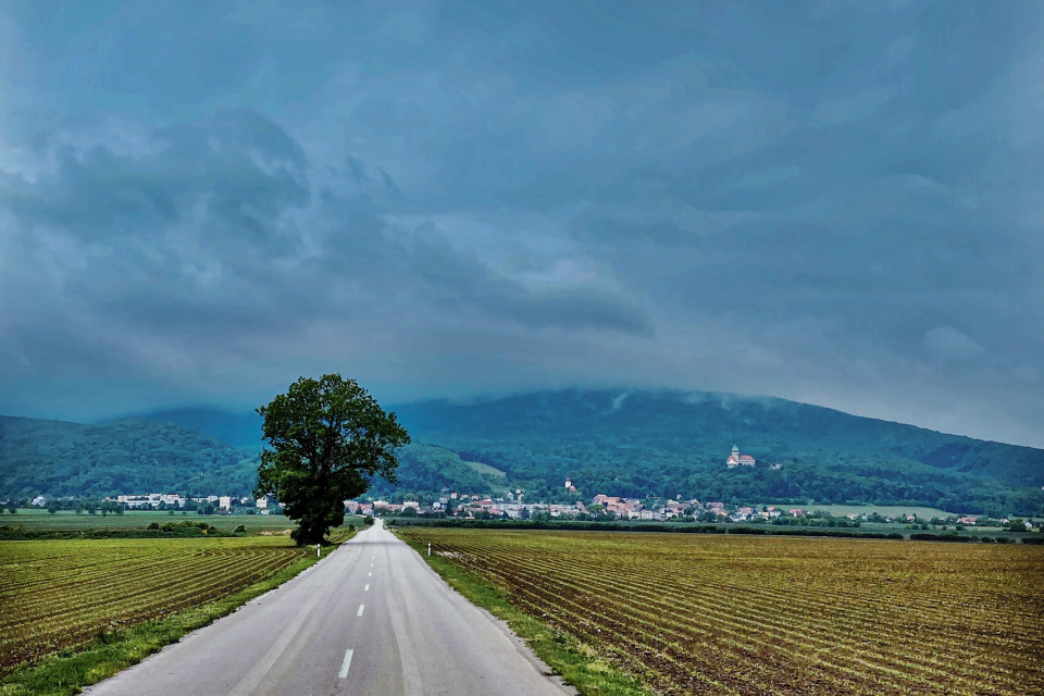 Pohľad na Malé Karpaty v okolí Smoleníc (ilustračné foto). | Foto: Archív Trnavské rádio