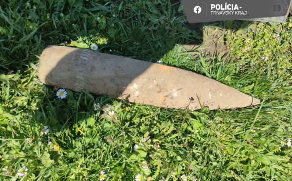 Mína bola pozostatkom z Druhej svetovej vojny | Zdroj: KRPZTT