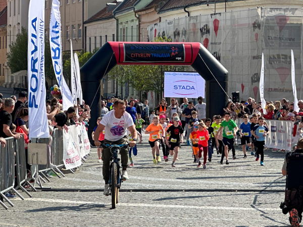 V úvode si zmerali sily najmladší. | Foto: Trnavské rádio