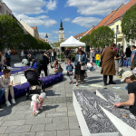 Hešteg vzniká na Hlavnej ulici v Trnave. | Zdroj: red.
