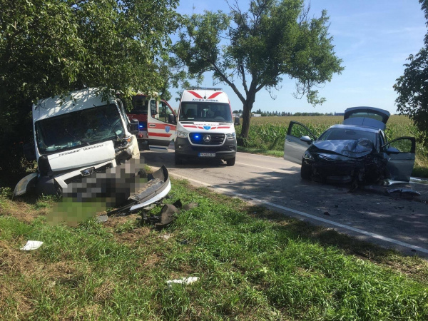 Nehoda Trebatice - Krakovany | Foto: KR PZ TT