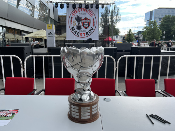 Trofej z roku 2018