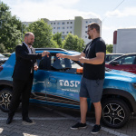 Slávnostné odovzdanie automobilu | Foto: TTSK