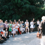 Na snímke návštevníci sledujúci úvodné príhovory (8. 7. 2023, Trnavá Hora). | Foto: Dušan Vančo