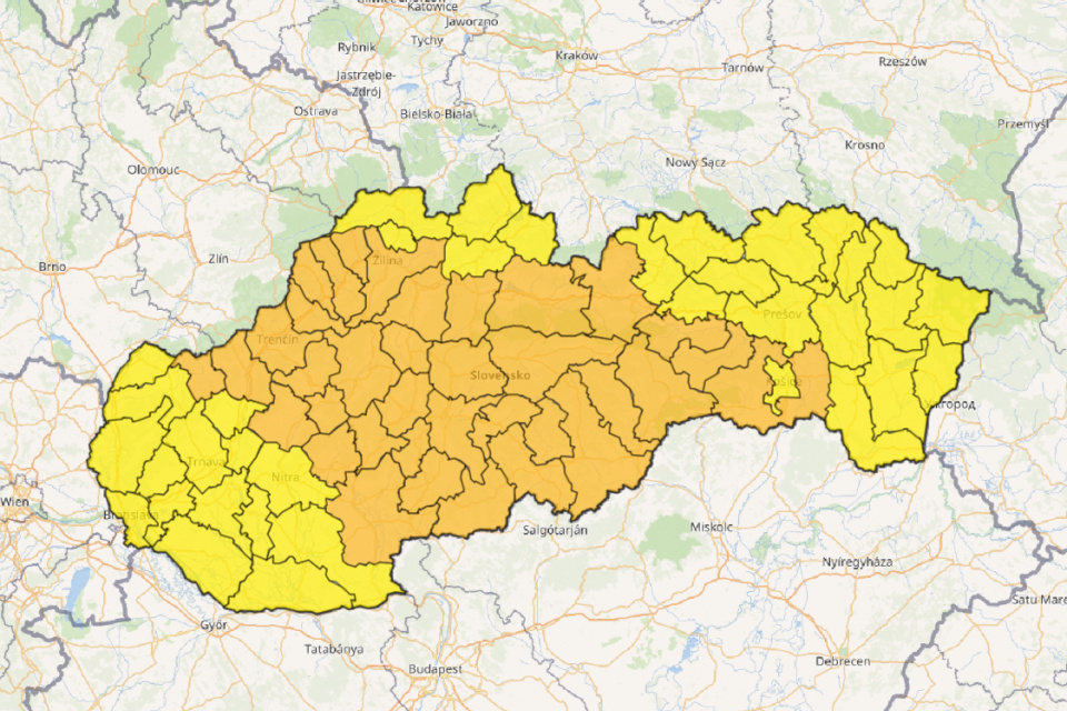 Výstrahy na sobotu podľa webu SHMÚ. Reprofoto je zo 4.8. 2023 18.15 h. | Reprofoto: Trnavské rádio