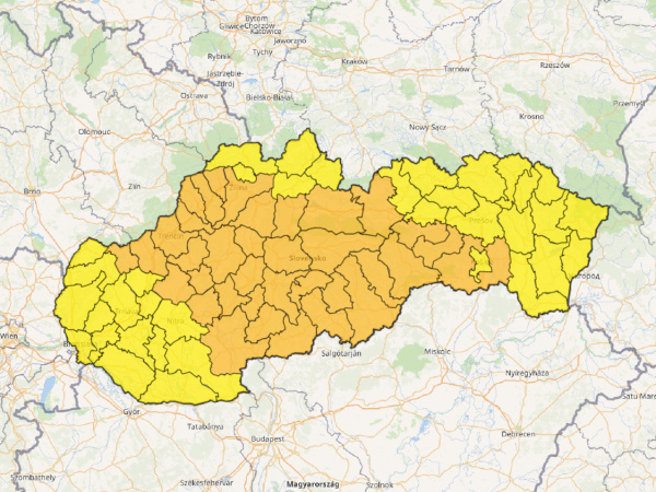 Výstrahy na sobotu podľa webu SHMÚ. Reprofoto je zo 4.8. 2023 18.15 h. | Reprofoto: Trnavské rádio