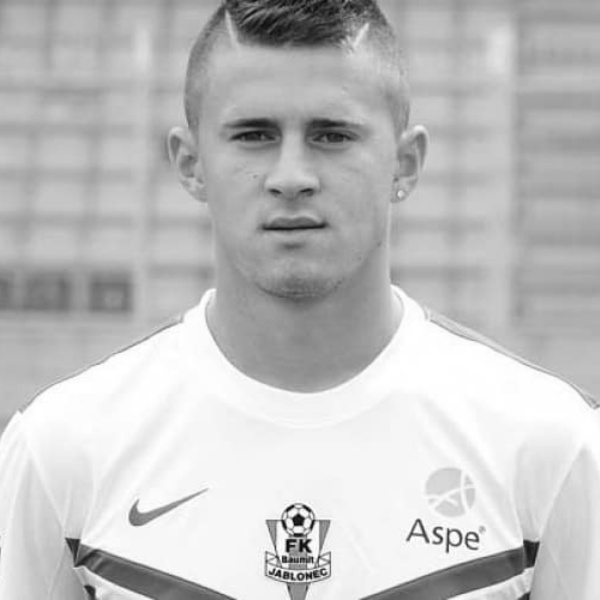 Nermin Crnkič mal iba 30 rokov. Jeho život vyhasol v USA. | Foto: FK Jablonec, fb