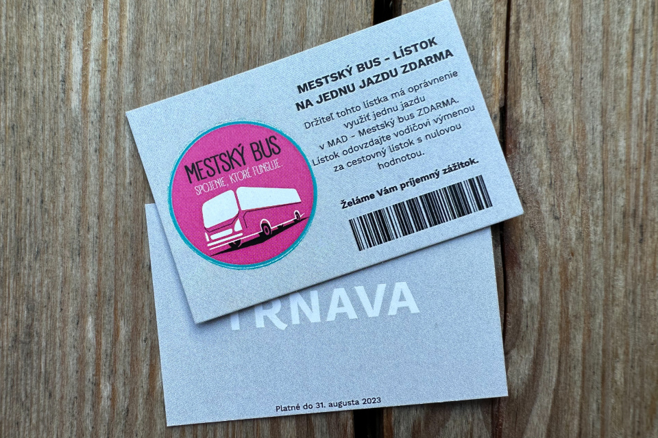 Jednorázové lístky na Mestský bus. | Foto: Pavol Holý, Trnavské rádio