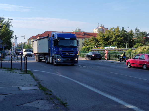 Nehoda v Senici | Zdroj:  Dopravný servis SE, SI a okolie
