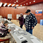 Volebná atmosféra počas spojených volieb v roku 2022 v Senici | Zdroj: Mesto Senica