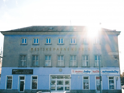 Budova bývalých mestských parných kúpeľov v Trnave v súčasnosti. | Foto: dv, Trnavské rádio