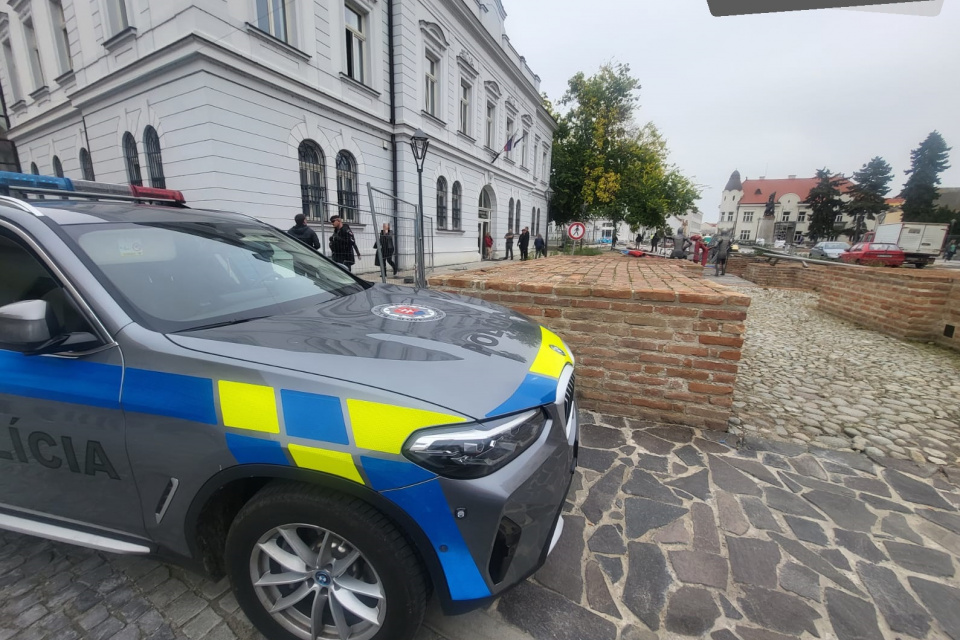 Na súdoch sú prehliadky | Zdroj: KRPZTT