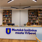 Knižnicu obnovili aj vďaka dotácii | Zdroj: Vrbové online