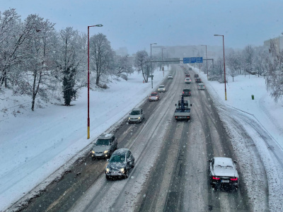 Husté sneženie v Trnave na ilustračnej snímke. | Foto: Pavol Holý, Trnavské rádio