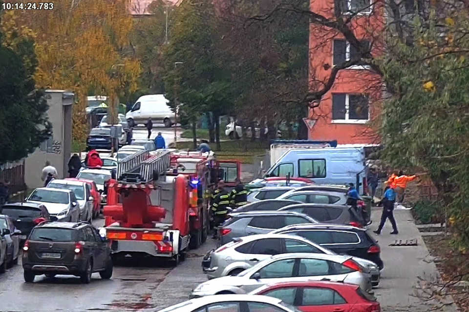 Na Garbiarskej zasahovali záchranné zložky | Zdroj: Mp Sereď