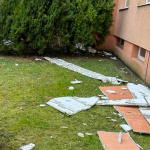 Poškodená fasáda. | Zdroj: Lukáš Košťál