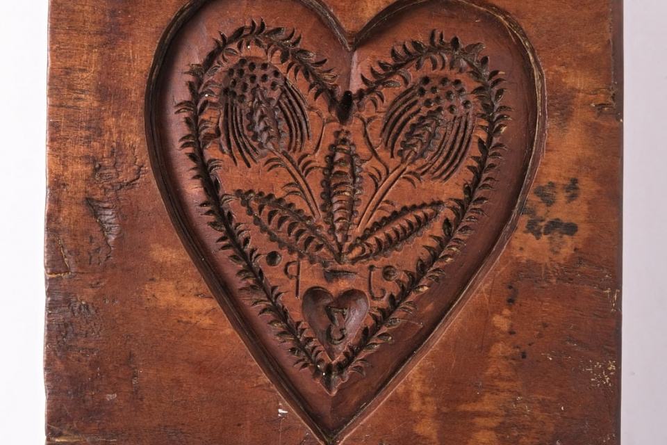 Medovníková forma - srdce,1. prvá polovica 19. storočia  | Zdroj: zbierkový fond Západoslovenského múzea