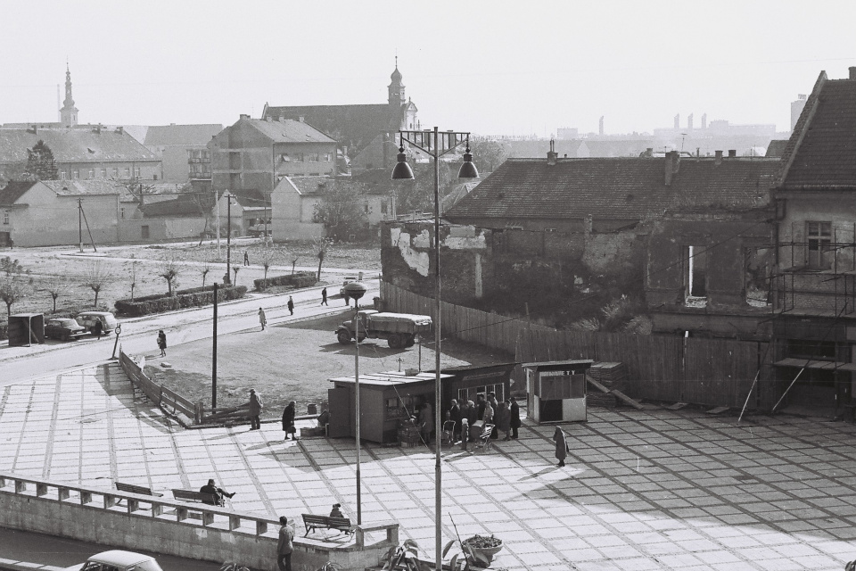 Spoznali by ste vtedy námestie? | Foto: MVSR, Štátny archív Trnava