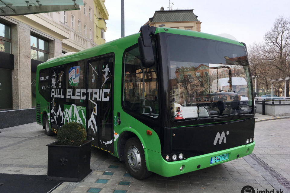 Elektrický autobus s dunajskostredským evidenčným číslom | Zdroj: imhd.sk