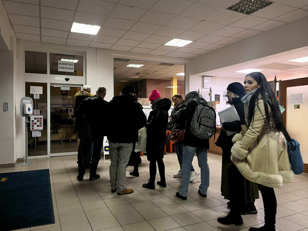 Postupne prichádzajú dáta z okrskov. | Foto: aš, Trnavské rádio