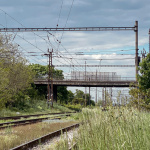Most nad železnicou v Seredi tesne pred uzavretím | Zdroj: Kamila Pánisová, Trnavské rádio