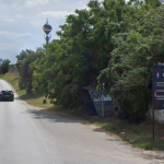 Vjazd od obce s novou tabuľou | Zdroj: reprofoto Google Street View