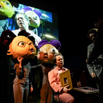 Predstavenie v štýle Live Puppet Cinema | Foto: Robert Tappert