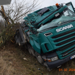 Vozidlo skončilo v priekope | Foto: KRPZTT