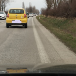 V kolóne sú desiatky áut | Dopravný servis Okres Hlohovec a okolie