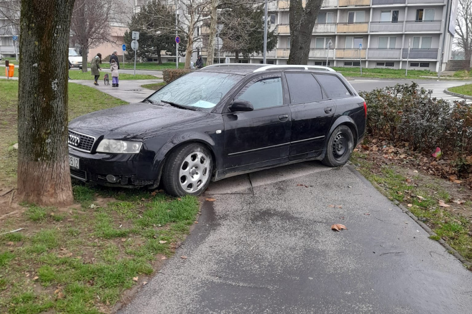 Akoby zázrakom v čase nehody nebol nik na chodníku. | Foto: Janka Malovcová, Krajšia Linčianska, Tulipán a Vajslova dolina, fb