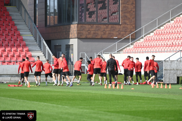 Posledný tréning pred odchodom na východ | Zdroj: Spartak Trnava