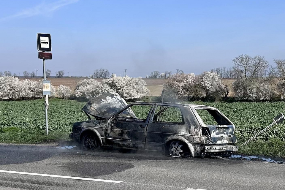Auto po dohasení požiaru | Zdroj: TS