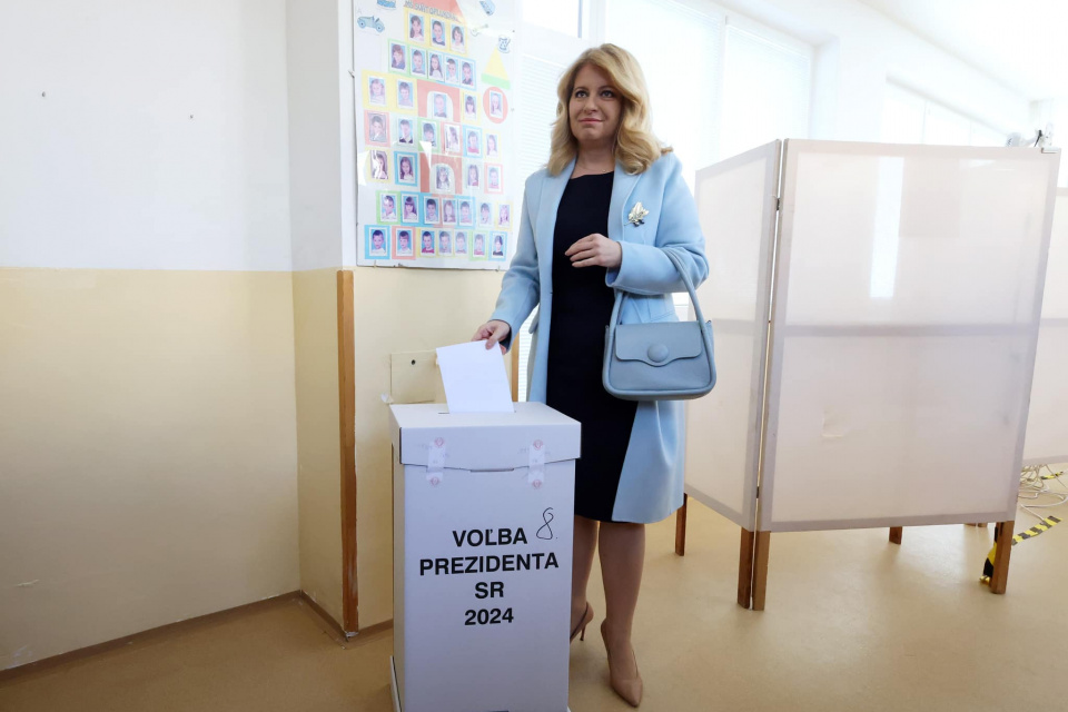 Odvoliť prišla už aj súčasná prezidentka | Zdroj: Fb Zuzana Čaputová
