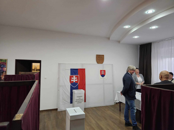 Volebná miestnosť v obci Boleráz | Foto: Fb Boleráz