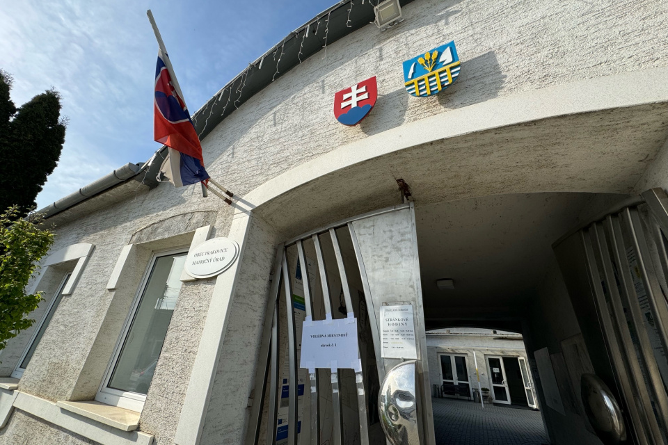 Volebná miestnosť v Trakoviciach | Foto: Pavol Holý, Trnavské rádio