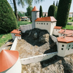 Hrad Korlátka nad obcou Cerová. | Foto: dv, Trnavské rádio