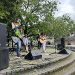 Na kamennom pódiu na striedajú kapely | Foto: Alexandra Štofirová, Trnavské rádio 