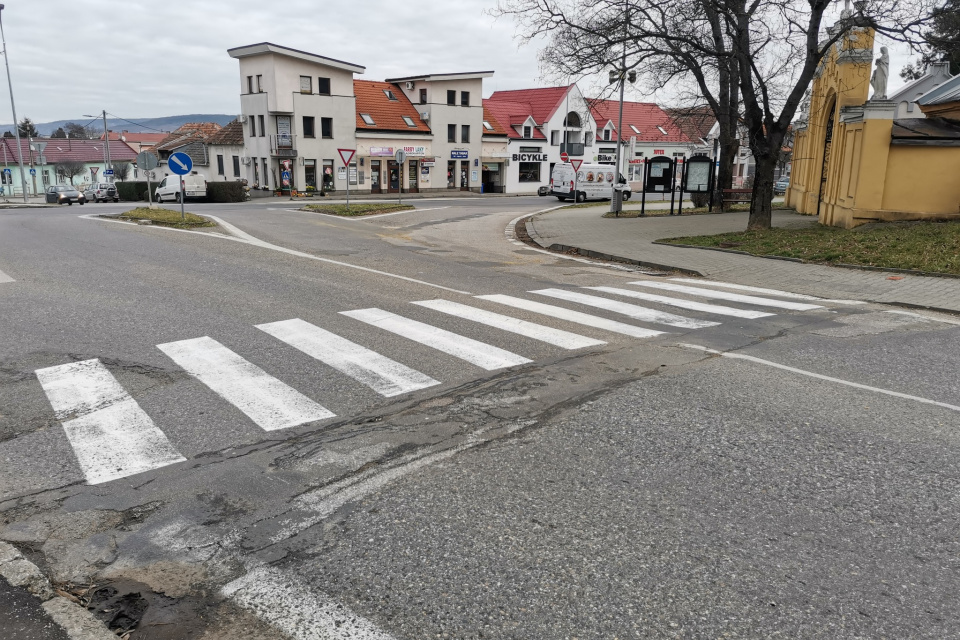 Opravovaný úsek vozovky | Zdroj: TTSK