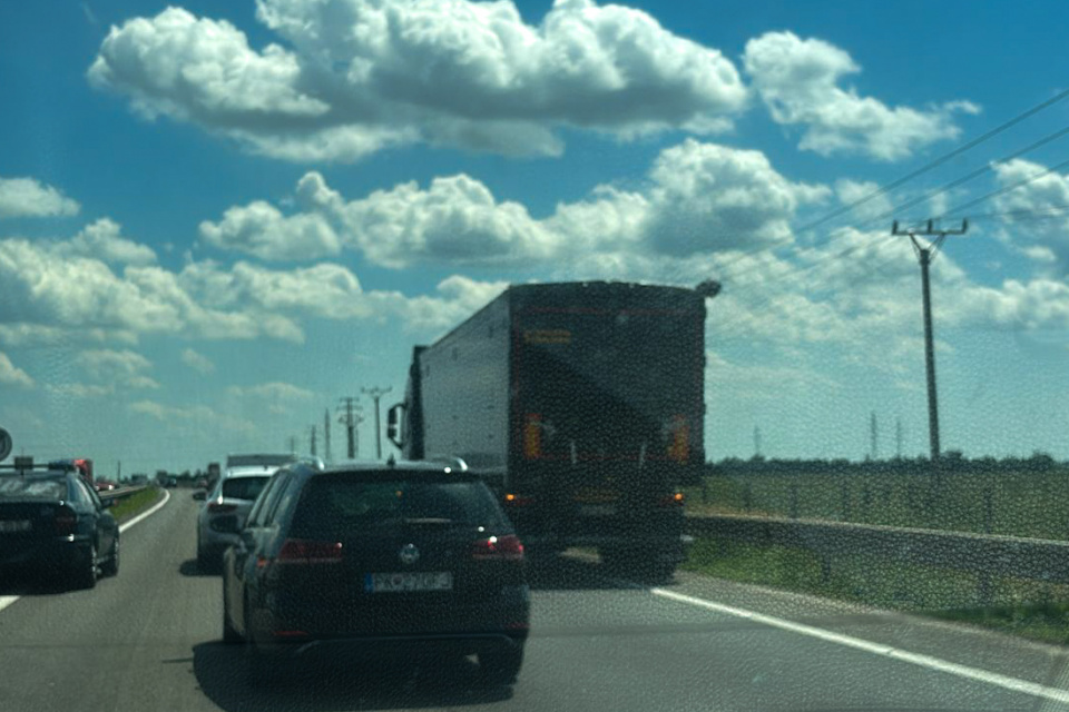 Dopravné problémy vás zdržia na R1 v smere z Trnavy. | Foto: Dopravný servis Trnavského rádia