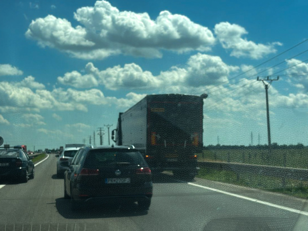 Dopravné problémy vás zdržia na R1 v smere z Trnavy. | Foto: Dopravný servis Trnavského rádia