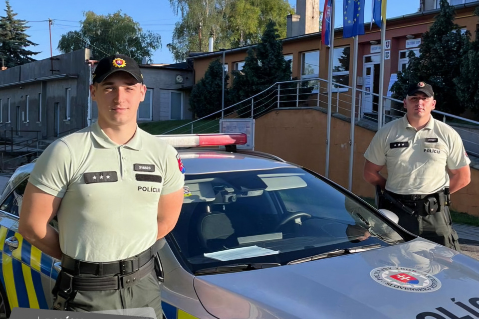 Na pokojný priebeh volieb dohliada v Trnavskom kraji polícia. | Foto: KR PZ Trnava, fb