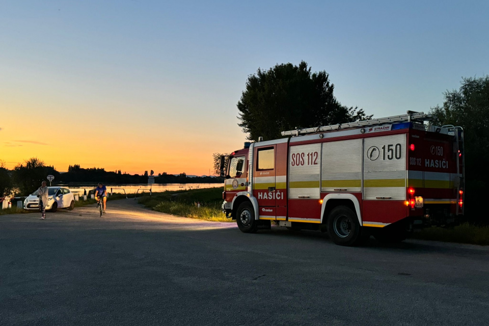 Hasiči pri Váhu. | Foto: red., Trnavské rádio