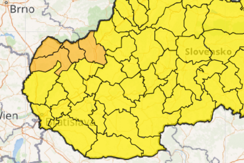 Výstrahy SHMÚ (30. júna 2024, 18.50 h). | Zdroj: SHMÚ