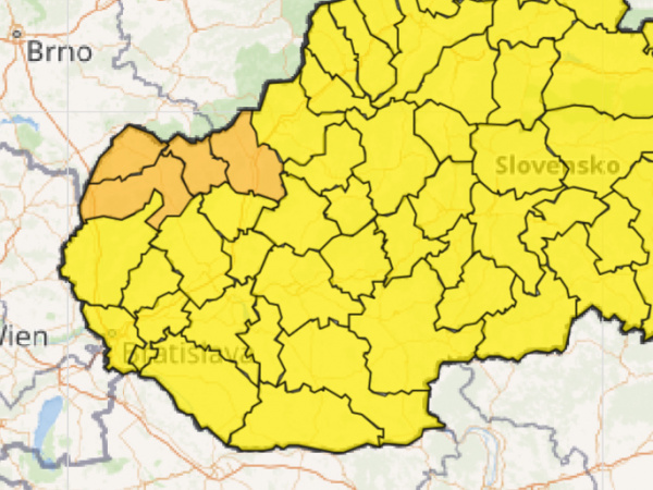 Výstrahy SHMÚ (30. júna 2024, 18.50 h). | Zdroj: SHMÚ