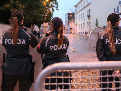 Polícia sa pripravuje na fanúšikov | Zdroj: KR PZ TT