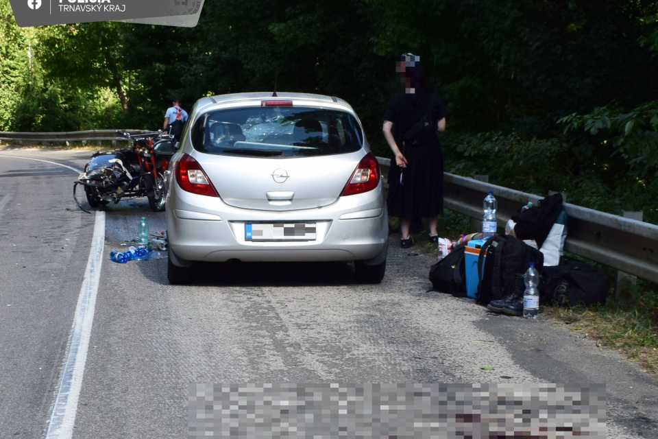 Dôsledok jednej z víkendových nehôd | Zdroj: KRPZTT