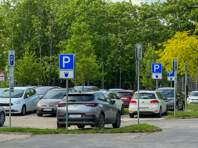 Ilustračná fotografia parkovanie | Foto: dv, Trnavské rádio